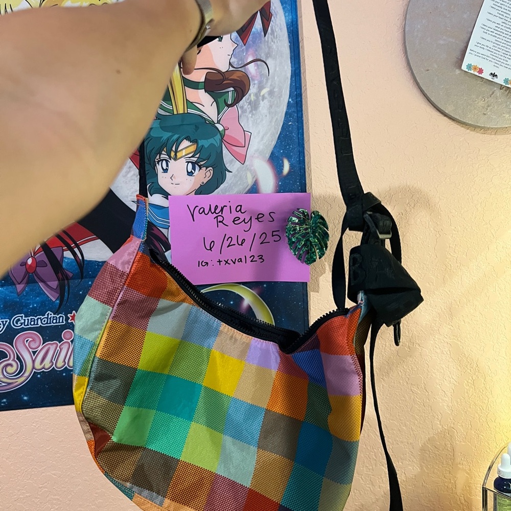NWT Baggu x Urban Outfitters exclusive Madras Medium Crescent Bag